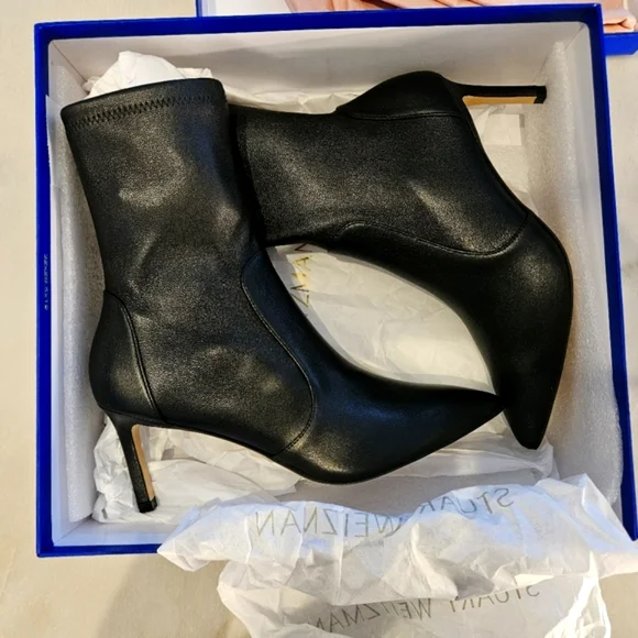 STUART WEITZMAN STRETCH BOOTIE - Picture 5 of 7